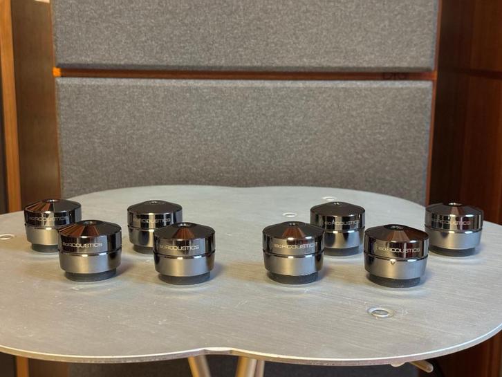 IsoAcoustics Gaia III (8 stuks), Audio, Tv en Foto, Luidsprekers, Gebruikt, Overige typen, 120 watt of meer, Overige merken, Ophalen of Verzenden