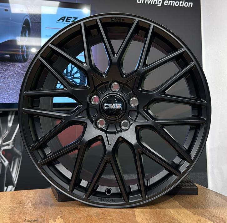 18 inch mat zwarte velgen 5x112 Audi Volkswagen Seat Cupra, Auto-onderdelen, Banden en Velgen, Velg(en), Zomerbanden, 18 inch