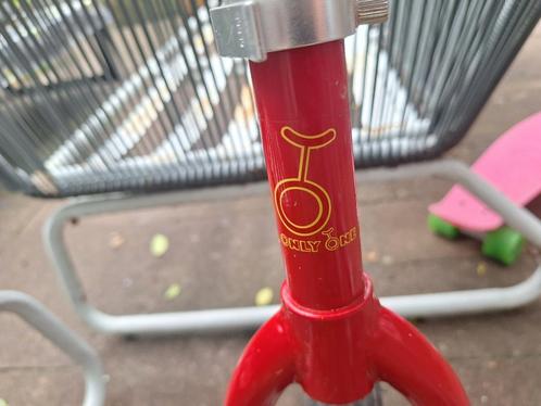 Only One eenwieler 20' rood, Fietsen en Brommers, Fietsen | Eenwielers, Zo goed als nieuw, Ophalen