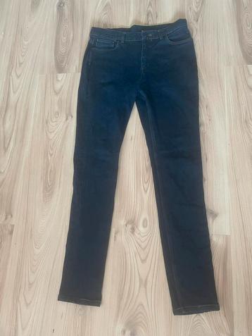 Louis vuitton regular jeans 32 blauw met bon beschikbaar voor biedingen