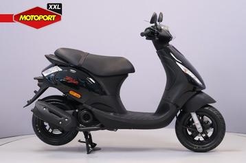 Piaggio ZIP 45KM/H (bj 2024) beschikbaar voor biedingen