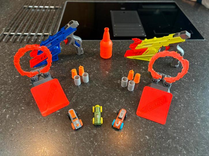 Nerf auto schiet set ZGAN!, Kinderen en Baby's, Speelgoed | Racebanen, Zo goed als nieuw, Handmatig, Overige merken, Ophalen of Verzenden
