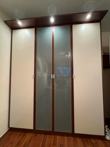 IKEA HOPEN kledingkast beschikbaar voor biedingen