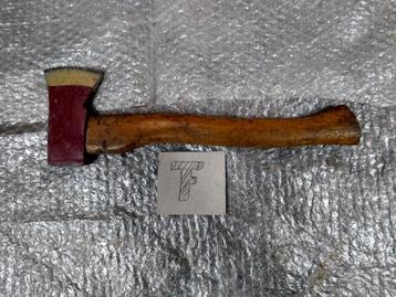 Schep spade beschikbaar voor biedingen