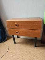 2 Retro nachtkastjes (1960's), Huis en Inrichting, Slaapkamer | Nachtkastjes, Ophalen, Zo goed als nieuw, Hout