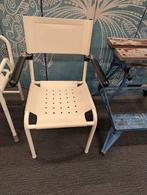Solide douchestoel met armleuningen, Diversen, Verpleegmiddelen, Ophalen, Zo goed als nieuw, Nvt, Nvt
