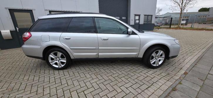 Subaru Outback - 2008 - betrouwbaar en ruim, Auto's, Subaru, Particulier, Legacy, 4x4, ABS, Airbags, Airconditioning, Centrale vergrendeling