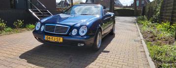 Mercedes CLK-Klasse 3.2 Clk320 Cabrio Sport AUT 1999 Blauw