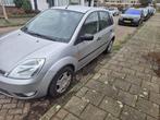 Ford Fiesta 2003 Grijs, Auto's, Voorwielaandrijving, Stof, Handgeschakeld, Grijs