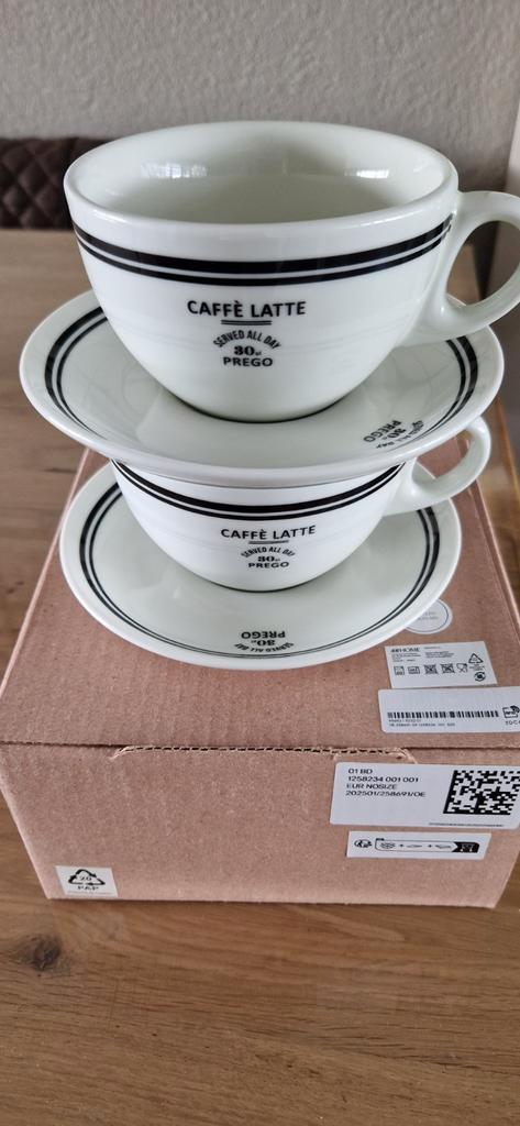 Caffè Latte/ cappuccino Kop en Schotel h&m home, Huis en Inrichting, Keuken | Servies, Zo goed als nieuw, Kop(pen) en/of Schotel(s)