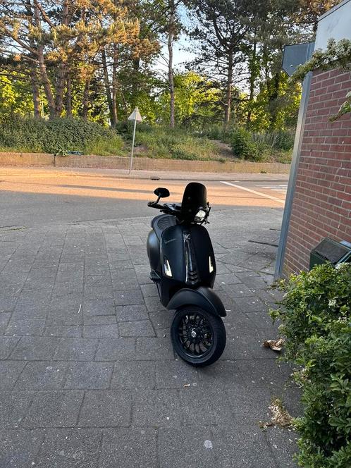 Vespa Sprint E4 80cc, Fietsen en Brommers, Scooters | Vespa, Zo goed als nieuw, Vespa S, Ophalen of Verzenden