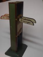 Vintage miniatuur perronwegwijzer Bing (1925-1930), Antiek en Kunst, Antiek | Speelgoed, Ophalen of Verzenden