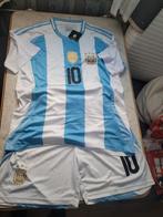 Voetbal tenue Argentinie Messi nieuw maat L, Ophalen of Verzenden, Nieuw, Set