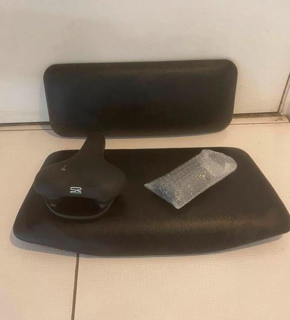 Lovens styling set zwart  origineel t.w.v. 360 euro, Auto-onderdelen, Spiegels, Ophalen of Verzenden