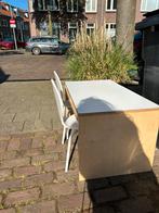 Kindertafeltje + gratis twee bijbehorende stoeltjes, Gebruikt, Tafel(s) en Stoel(en), Ophalen