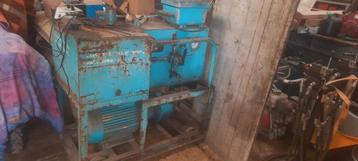 hydraulische pomp beschikbaar voor biedingen