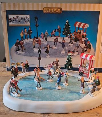 Lemax schaatsbaan.  beschikbaar voor biedingen