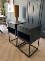 2 IKEA Vikhammer nachtkastjes zwart - in uitstekende staat!, Ophalen, Minder dan 45 cm, 55 tot 70 cm, Zo goed als nieuw