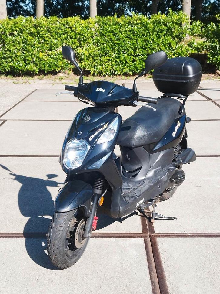 Sym Orbit 2 scooter / snor 25 kmh / 2014, Fietsen en Brommers, Scooters | SYM, Gebruikt, Orbit, Maximaal 25 km/u, Benzine, Ophalen