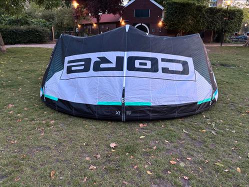 Core kite XR8 (9m) + bar, Watersport en Boten, Kitesurfen, Gebruikt, 9 m², Geen board, Ophalen