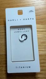 Zwarte Titanium Helix Oorbel - Harli & Harper, Staal, Oor- of Traguspiercing, Nieuw, Ophalen of Verzenden