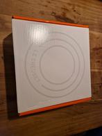 Le Creuset Signature Braadpan Rood 28 cm
nieuw, Ophalen of Verzenden, Nieuw, Gietijzer, Koekenpan of Braadpan