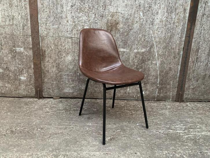 bijzetstoelen bruin kunstleer - SHOWMODEL - LAATSTE 2 stuks!, Huis en Inrichting, Stoelen, Zo goed als nieuw, Twee, Kunststof