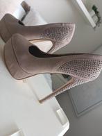High Heels pumps maat 39 beige/ oud roze, Kleding | Dames, Schoenen, Ophalen of Verzenden, Zo goed als nieuw, Beige