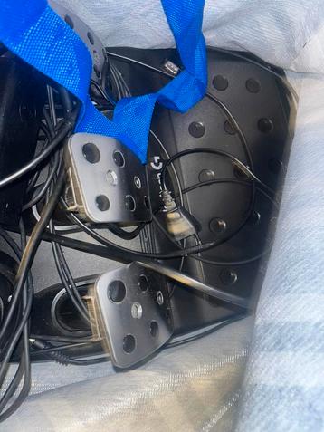 Logitech g29 stuur + schakelpoke beschikbaar voor biedingen