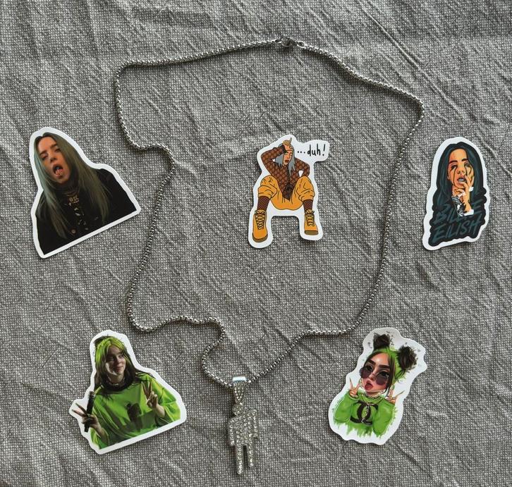 Nieuwe Billie Eilish Blohsh ketting zilver, Sieraden, Tassen en Uiterlijk, Kettingen, Nieuw, Overige materialen, Zilver, Met hanger