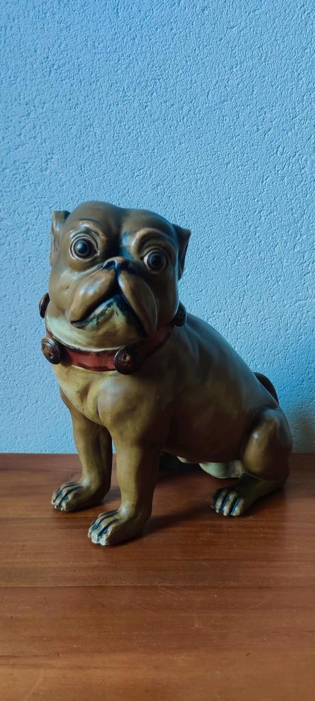 bernard bloch hond pug dog mopshond terracotta aardewerk, Antiek en Kunst, Antiek | Keramiek en Aardewerk, Ophalen of Verzenden