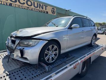 BMW 3-Serie 2.5 XI 325 Touring 218pk automaat YOUNGTIMER beschikbaar voor biedingen