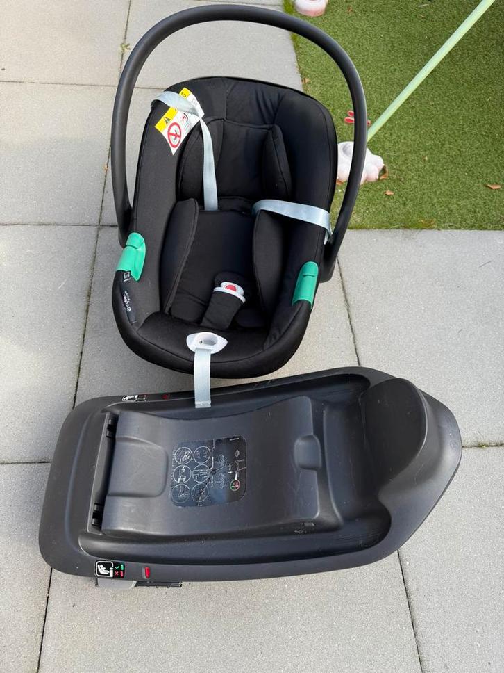 Cybex Aton B2 i-Size Autostoel + Base one ISOFIX, Kinderen en Baby's, Autostoeltjes, Zo goed als nieuw, Overige merken, 0 t/m 13 kg