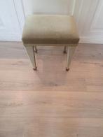 Mooi vintage groen voetenbankje,poefje,krukje, Minder dan 50 cm, Gebruikt, Onbekend, Minder dan 50 cm