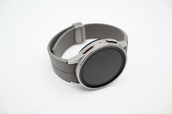 Samsung Watch 5 Pro, Sieraden, Tassen en Uiterlijk, Smartwatches, Gebruikt, Android, Grijs, Ophalen of Verzenden