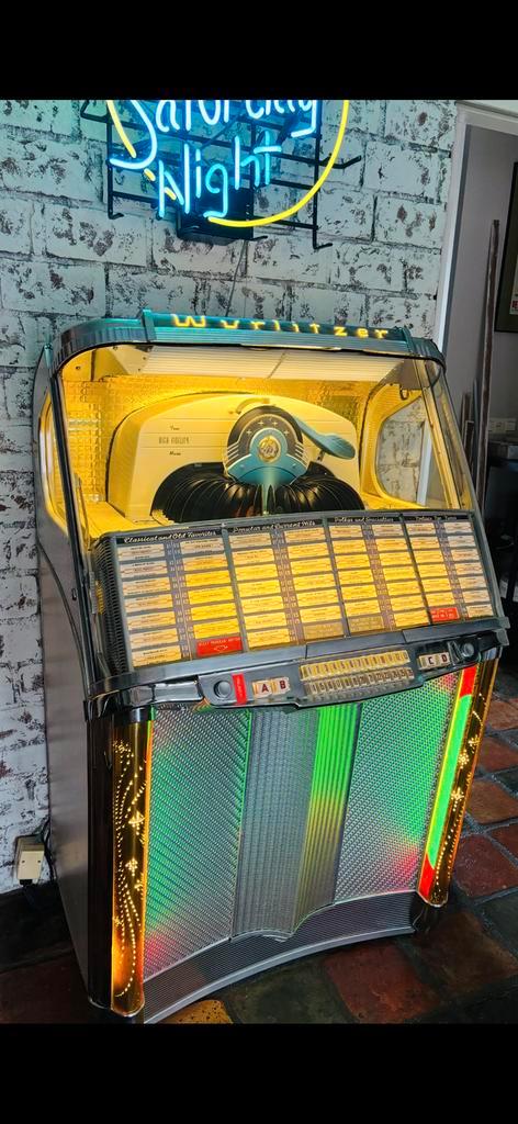 Wurlitzer 1900 Centennial, Verzamelen, Automaten | Jukeboxen, Zo goed als nieuw, Wurlitzer, 1950 tot 1960, Ophalen of Verzenden