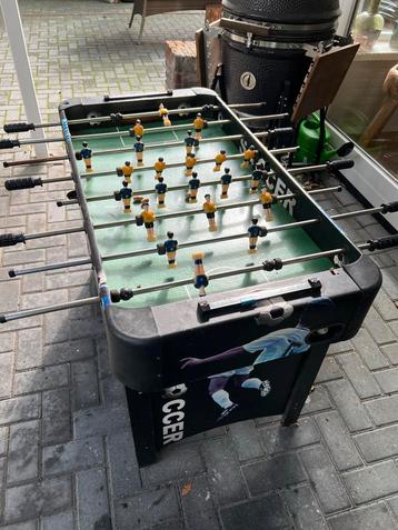 Tafelvoetbalspel - Plezier voor jong en oud! beschikbaar voor biedingen
