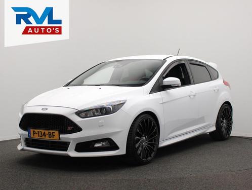 Ford Focus 2.0 ST 250PK Recaro/stoelen Climate/control Navig, Auto's, Ford, Bedrijf, Te koop, Focus, ABS, Airbags, Airconditioning