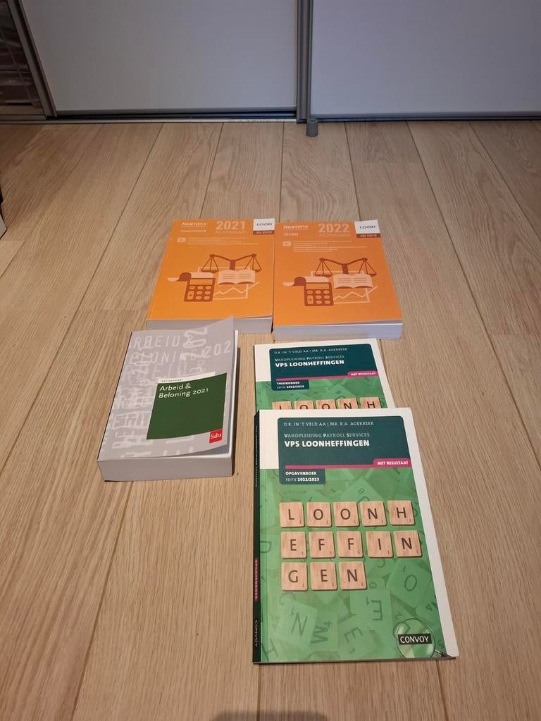 Nextens loonalmanak 2021 2022 vps loonheffingen, Boeken, Studieboeken en Cursussen, Ophalen of Verzenden, Gelezen, HBO