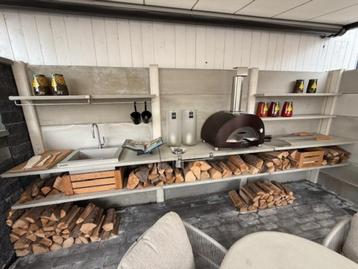 WWOO buitenkeuken beschikbaar voor biedingen