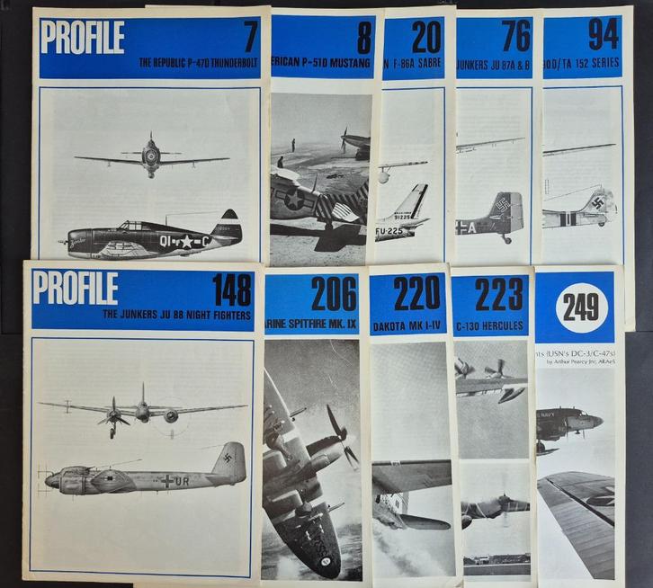 10 verschillende Profile boekjes (BK578), Verzamelen, Luchtvaart en Vliegtuigspotten, Gebruikt, Boek of Tijdschrift, Ophalen of Verzenden