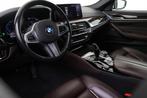 BMW 5 Serie 530i xDrive High Executive M Sport Automaat / Sc, Auto's, BMW, Te koop, Benzine, Gebruikt, 750 kg