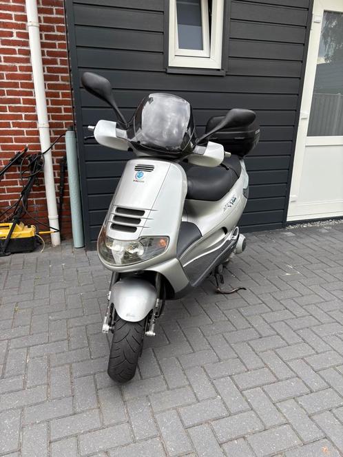 Skipper LX 125CC A1, Fietsen en Brommers, Scooters | Piaggio, Zo goed als nieuw, Overige modellen, Maximaal 45 km/u, Benzine, Ophalen
