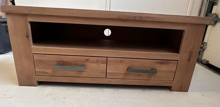 Nieuw Massief eiken TV-meubel – 118 cm – whitewash finish, Huis en Inrichting, Kasten | Televisiemeubels, Nieuw, Minder dan 100 cm