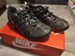 Nike Shox, Zwart, Nike, Ophalen of Verzenden, Sneakers of Gympen