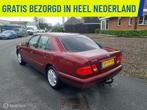 Mercedes E-klasse 240 Classic 1998 AIRCO/4x ELEC.RAMEN/6 VER, Auto's, Mercedes-Benz, Origineel Nederlands, Te koop, 5 stoelen