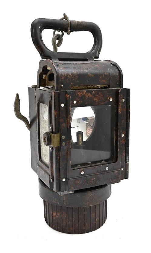 Wehrmacht Bakelite Einheitslaterne, Verzamelen, Militaria | Tweede Wereldoorlog, Landmacht, Overige typen, Duitsland, Verzenden