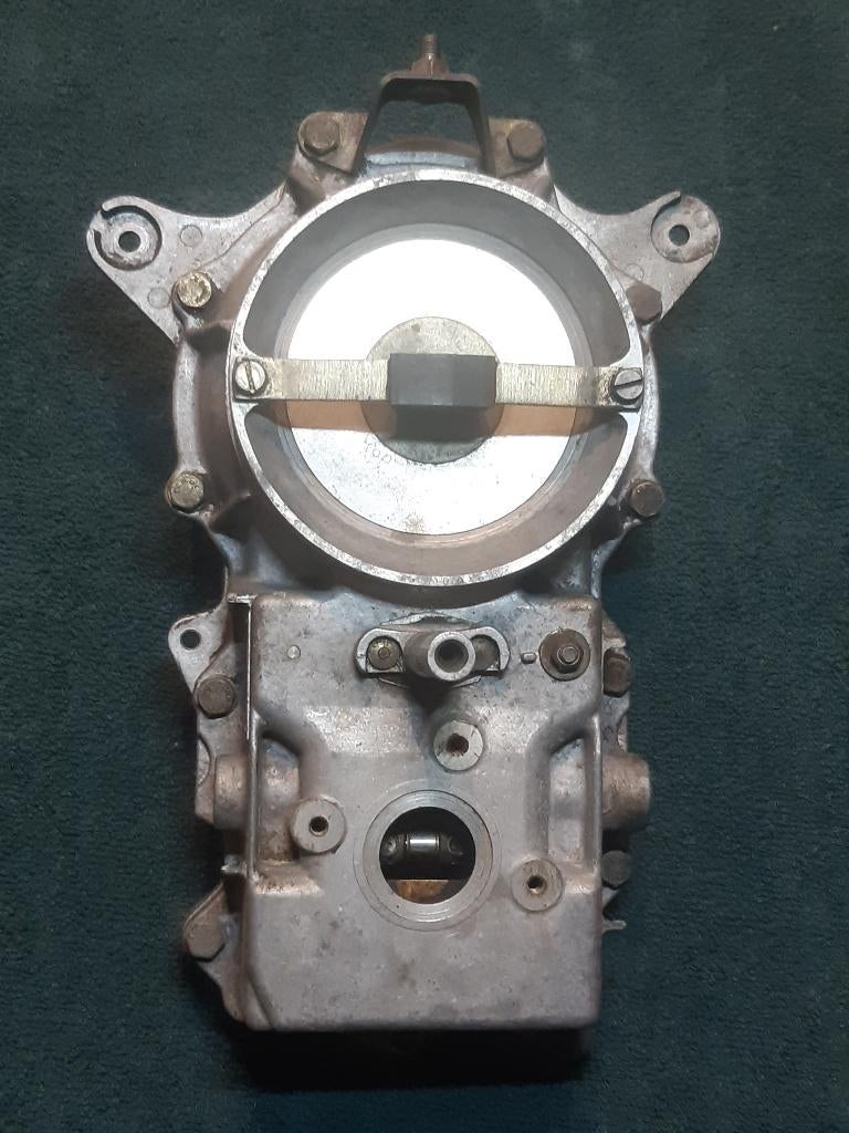 Mercedes K-JETRONIC BOSCH M102 230E 4 CIL, Auto-onderdelen, Ophalen of Verzenden, Gebruikt, Mercedes-Benz