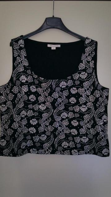 ST. John top zwart met witte print en glittertjes beschikbaar voor biedingen