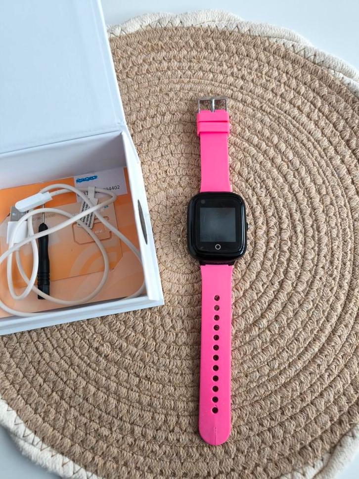 One2track Connect NEO, Sieraden, Tassen en Uiterlijk, Horloges | Kinderen, Zo goed als nieuw, Jongen of Meisje, Ophalen of Verzenden